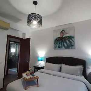 https://consoli-home.it-romehotels.com